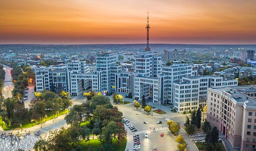 Gosprom was the first Soviet
              skyscraper